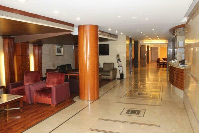 Charles Hotel
